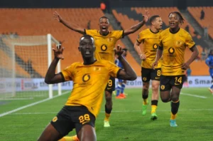 REVEALED : How much Wydad Casablanca offered Kaizer Chiefs for Caleb Bimenyimana!