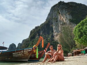Why Visit Thailand in 2024: 10 good reasons to convince you!